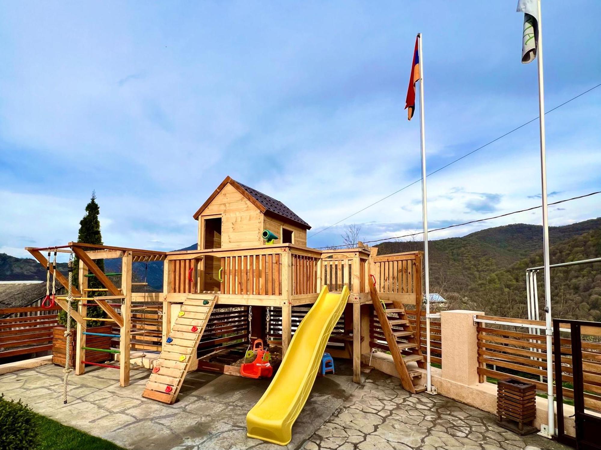 Dilivita Rest House Dilijan Exterior photo