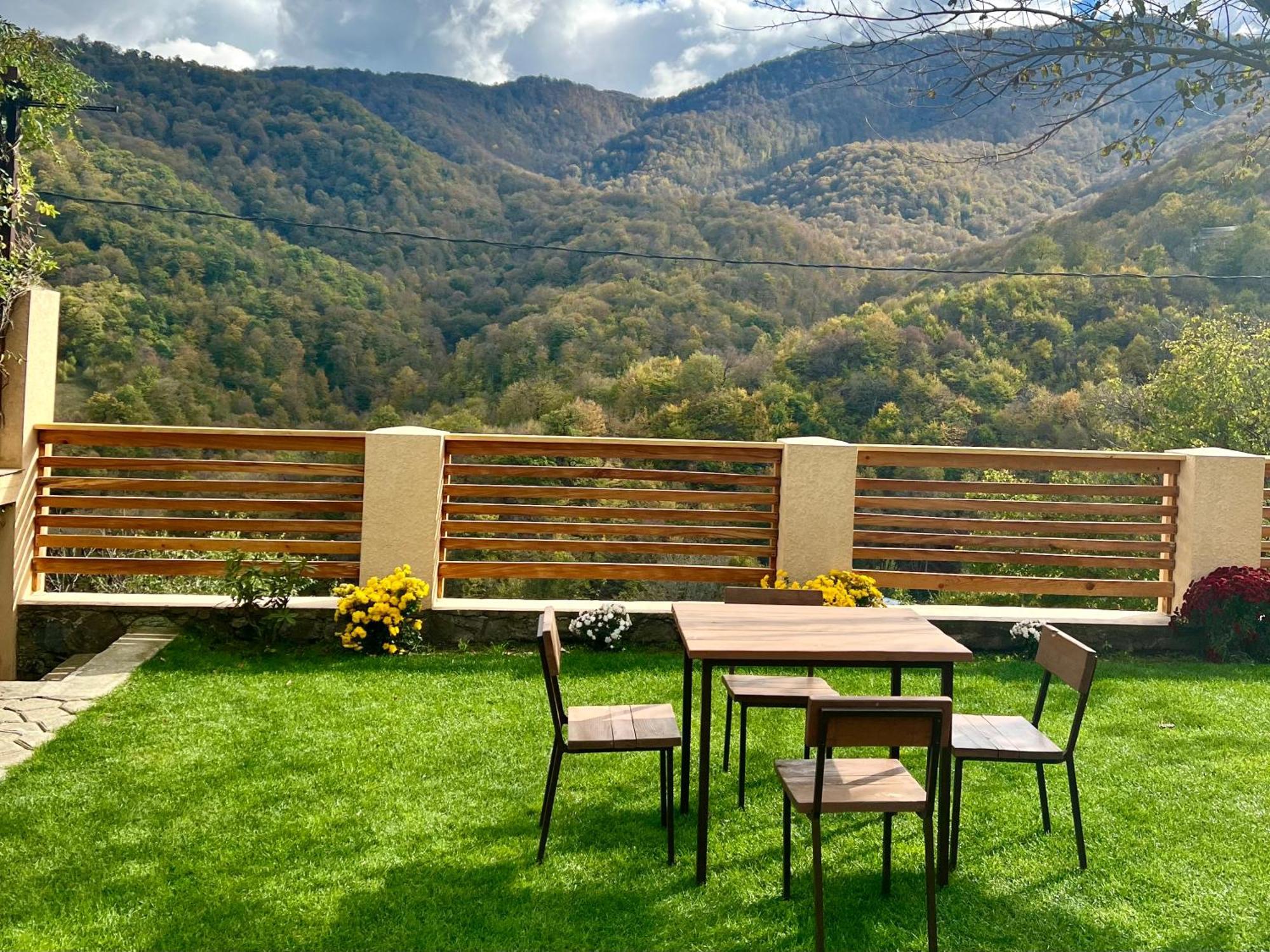 Dilivita Rest House Dilijan Exterior photo